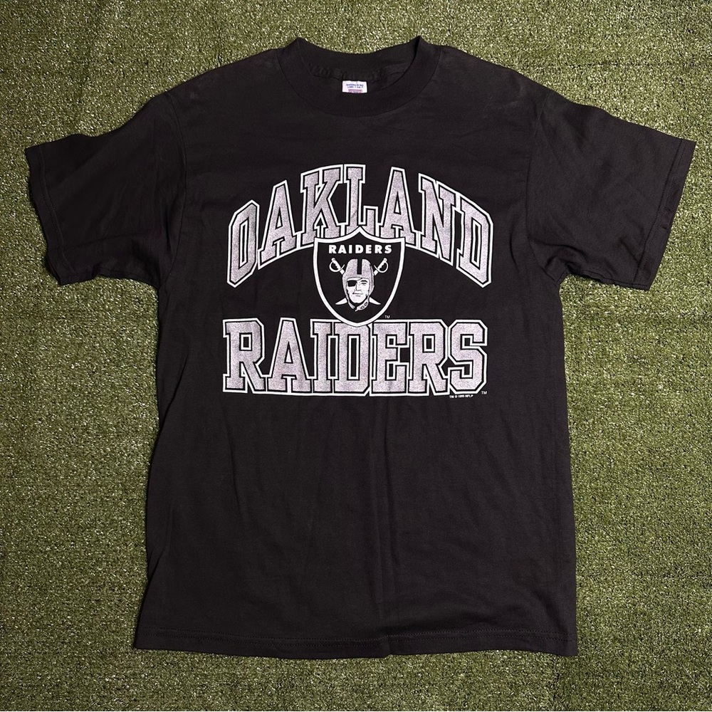 Vtg Oakland raiders logo 7 t shirt 90s men’s medium